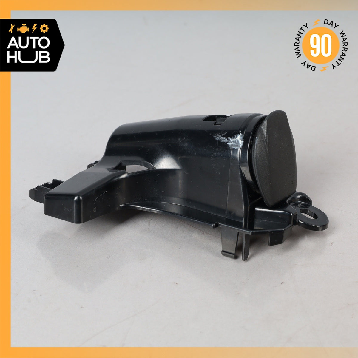 19-23 Mercedes W205 C300 C43 AMG Center Console Power Socket Outlet OEM 67k - photo 4