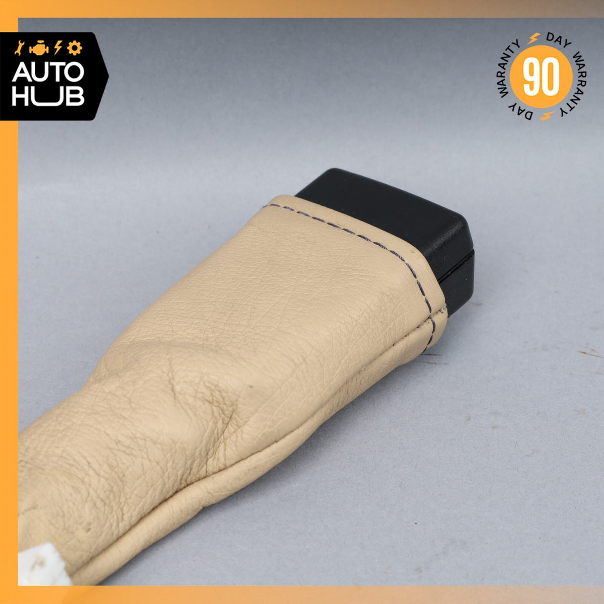 08-19 Maserati GranTurismo M145 Front Left or Right Seat Belt Buckle Beige OEM - photo 9
