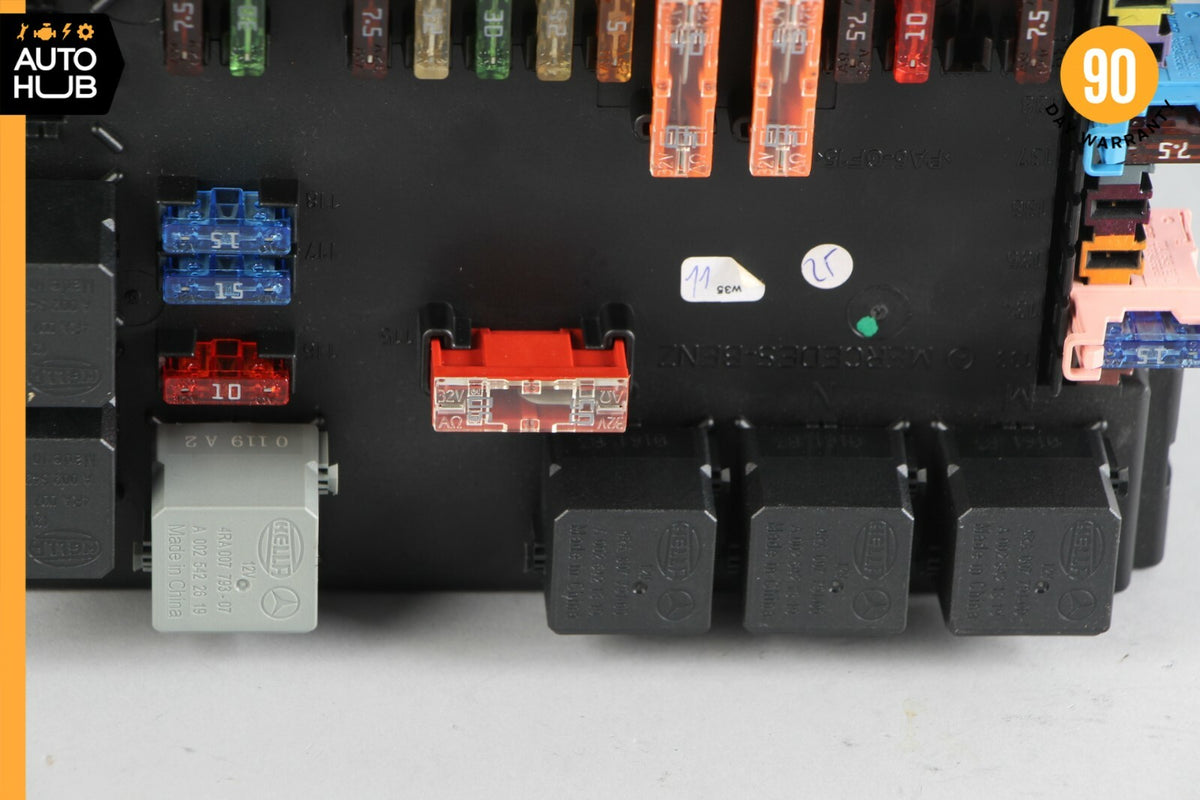 10-14 Mercedes W216 CL550 Rear Trunk Fuse Box Relay Control 2219067100 OEM 59k - photo 4