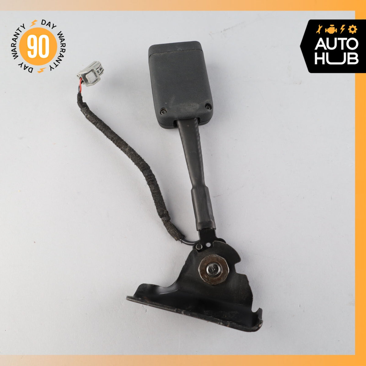 17-20 Maserati Levante M161 Front Left Driver Seat Belt Buckle Black OEM - photo 8