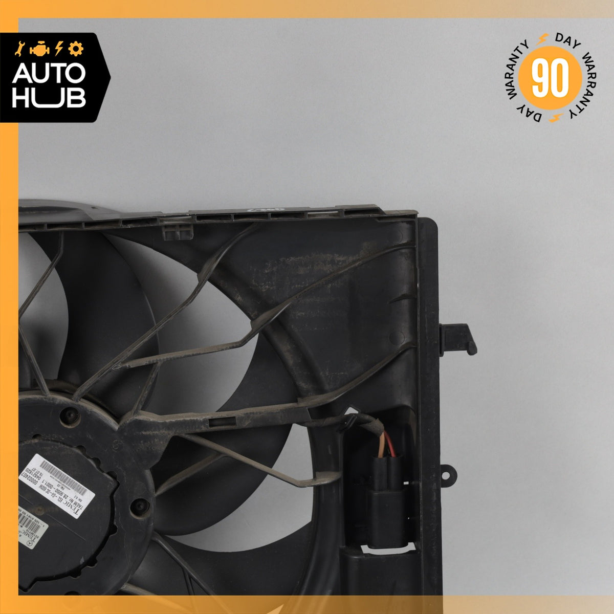 08-20 Mercedes W204 C300 E350 Engine Radiator Cooling Fan Motor Assembly OEM - photo 13