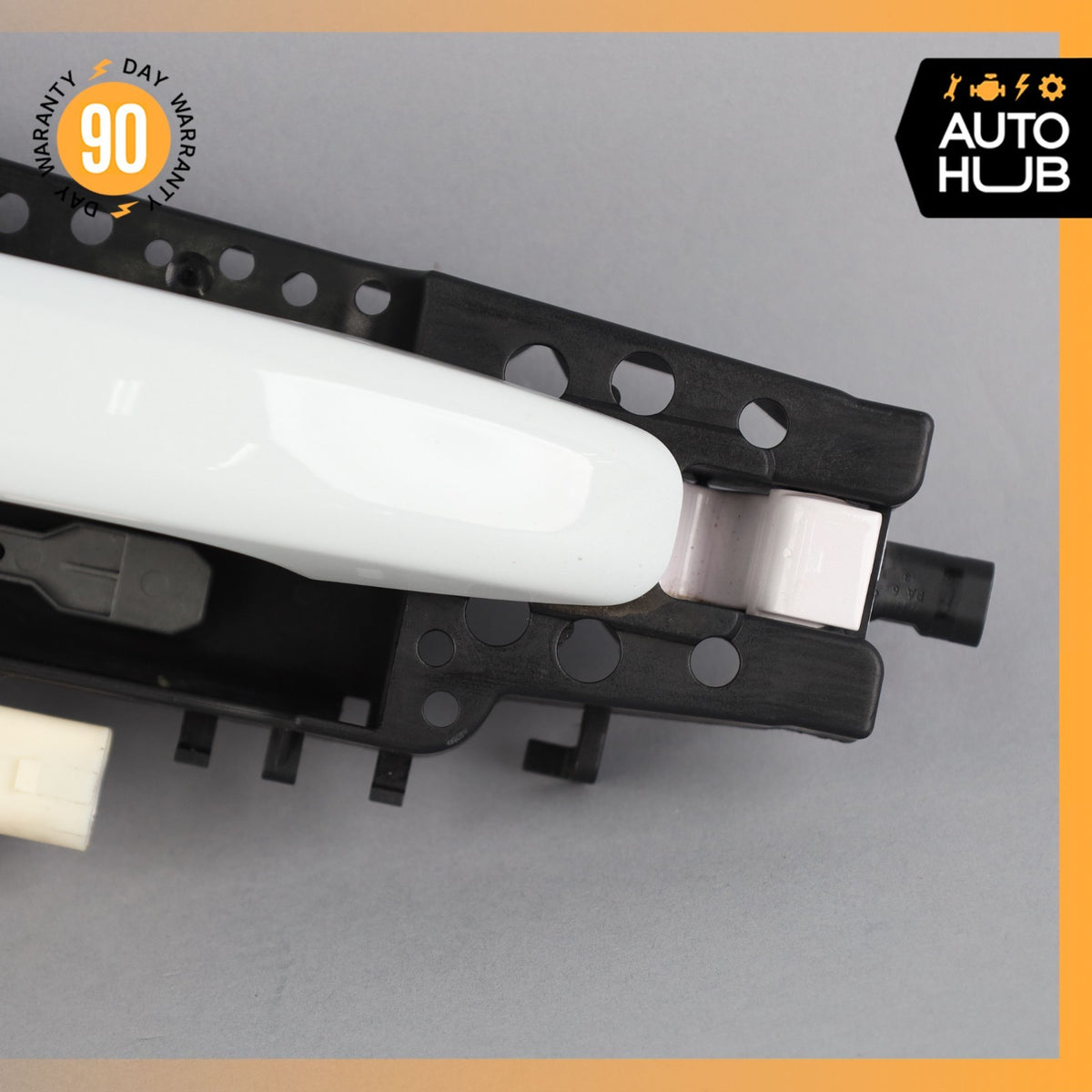 Audi S5 Right Passenger Exterior Door Handle w/ Keyless Go White 8T0837886B OEM - photo 3