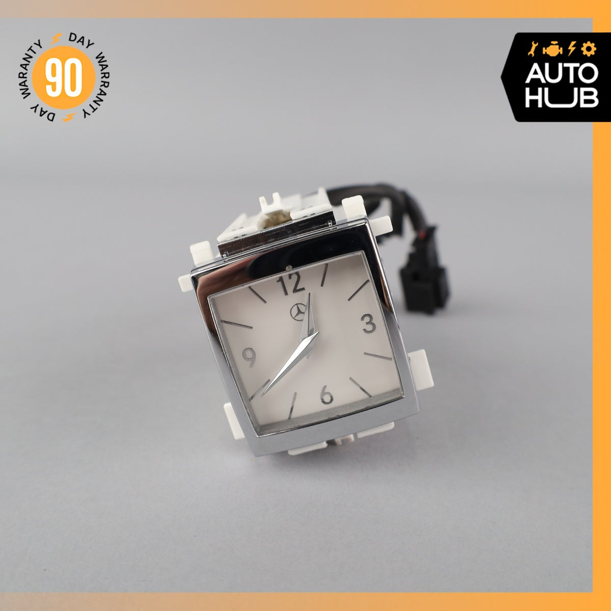 07-14 Mercedes W221 S550 S400 CL550 Center Dash Vent Clock 2218270370 OEM - photo 1