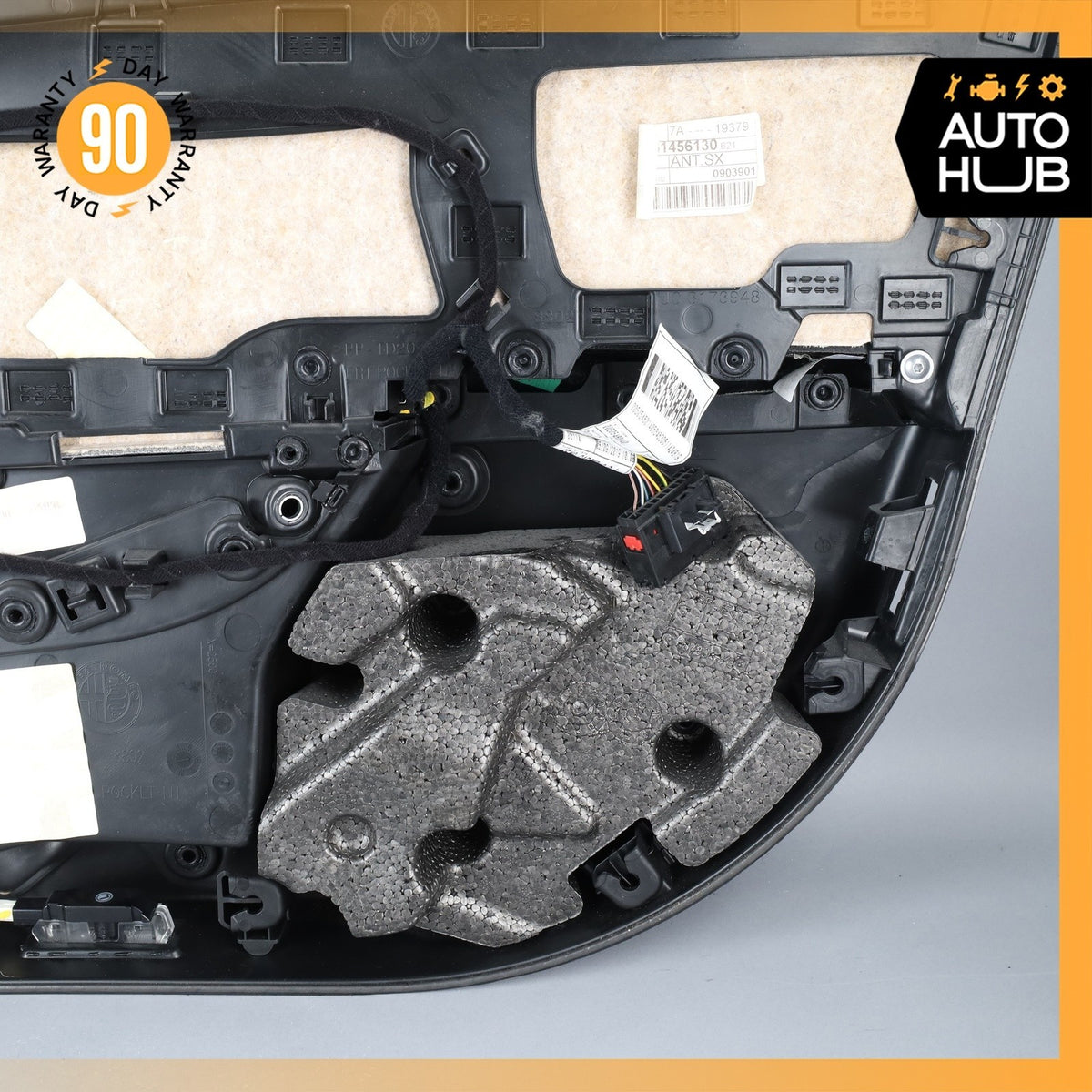 17-24 Alfa Romeo 952 Giulia Front Left Side Interior Door Panel OEM 56k - photo 19
