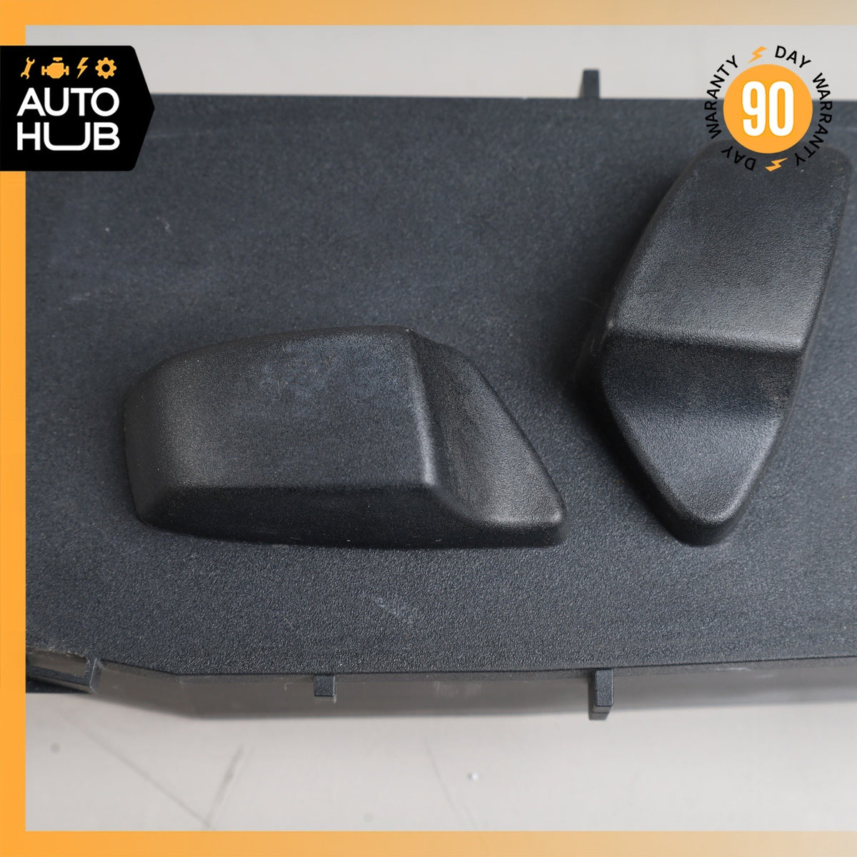 BMW E90 328i 135i Front Left Driver Side Seat Control Switch 61316936979 OEM - photo 4