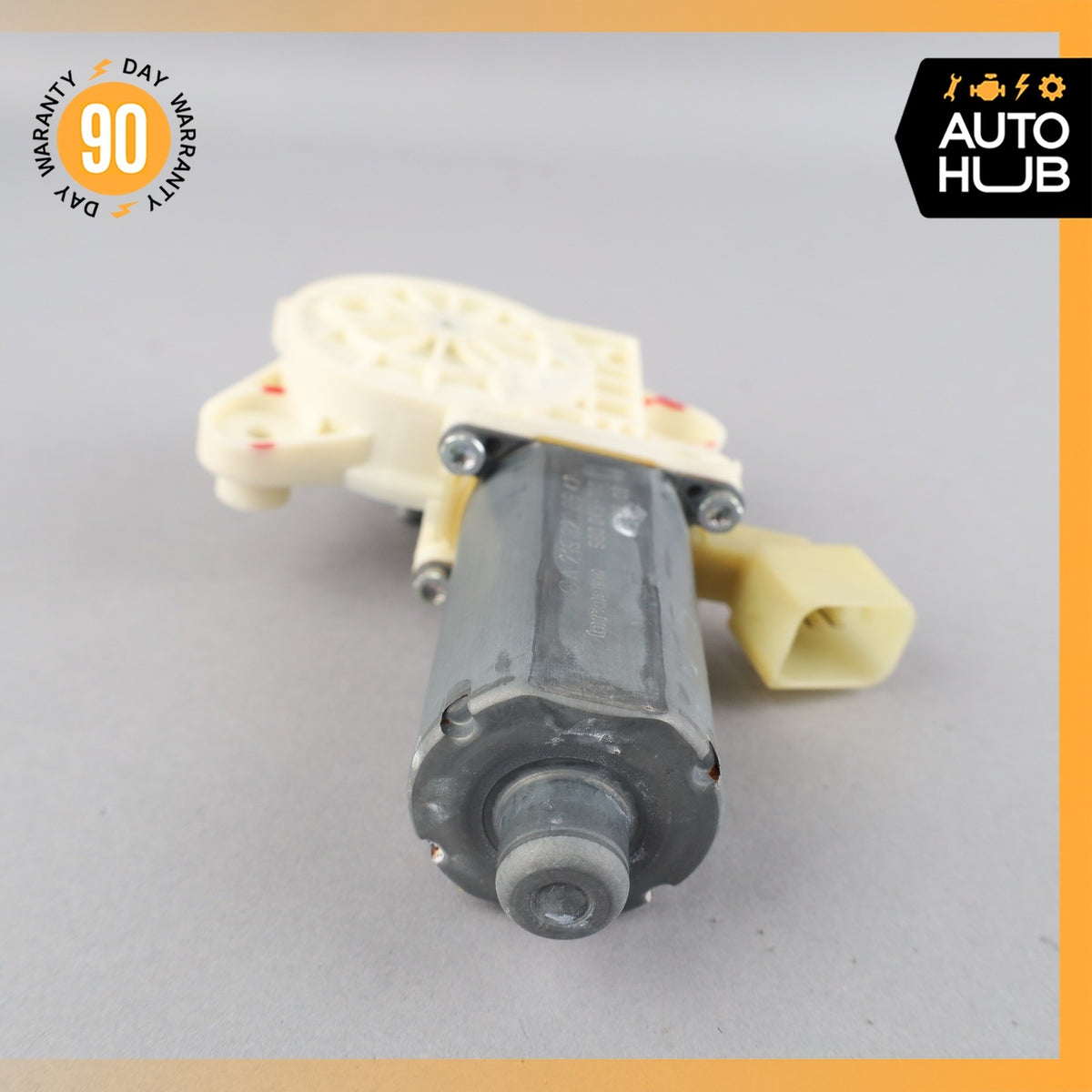 Mercedes W219 CLS550 CLS55 Front or Rear Right Side Window Regulator Motor OEM - photo 7