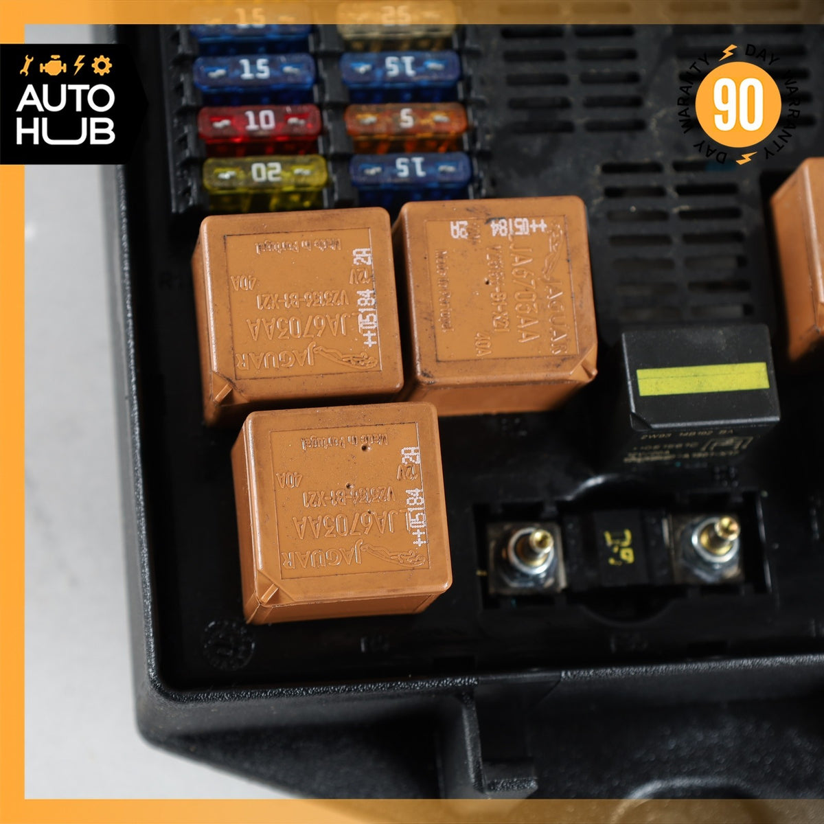 05-08 Aston Martin DB9 V8 Vantage Front Fuse Box Relay Junction OEM 34k - photo 7