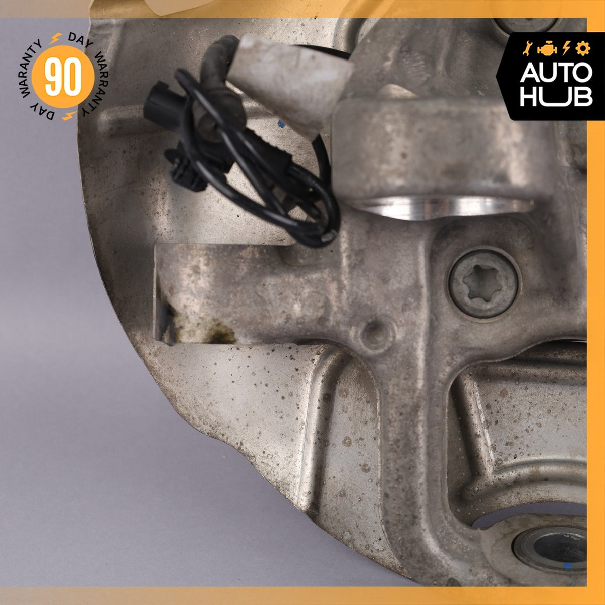 17-19 Alfa Romeo 952 Giulia RWD Front Right Side Spindle Knuckle Hub OEM 56k - photo 12