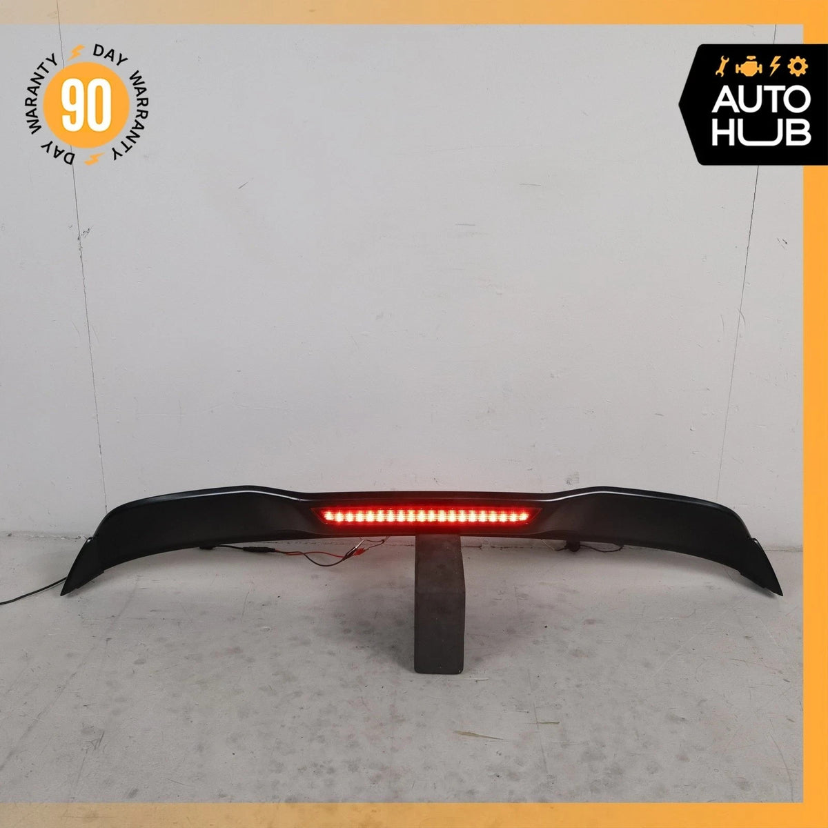 2011 Porsche Cayenne S 958 Trunk Lid Molding Trim Spoiler Wing OEM - photo 1