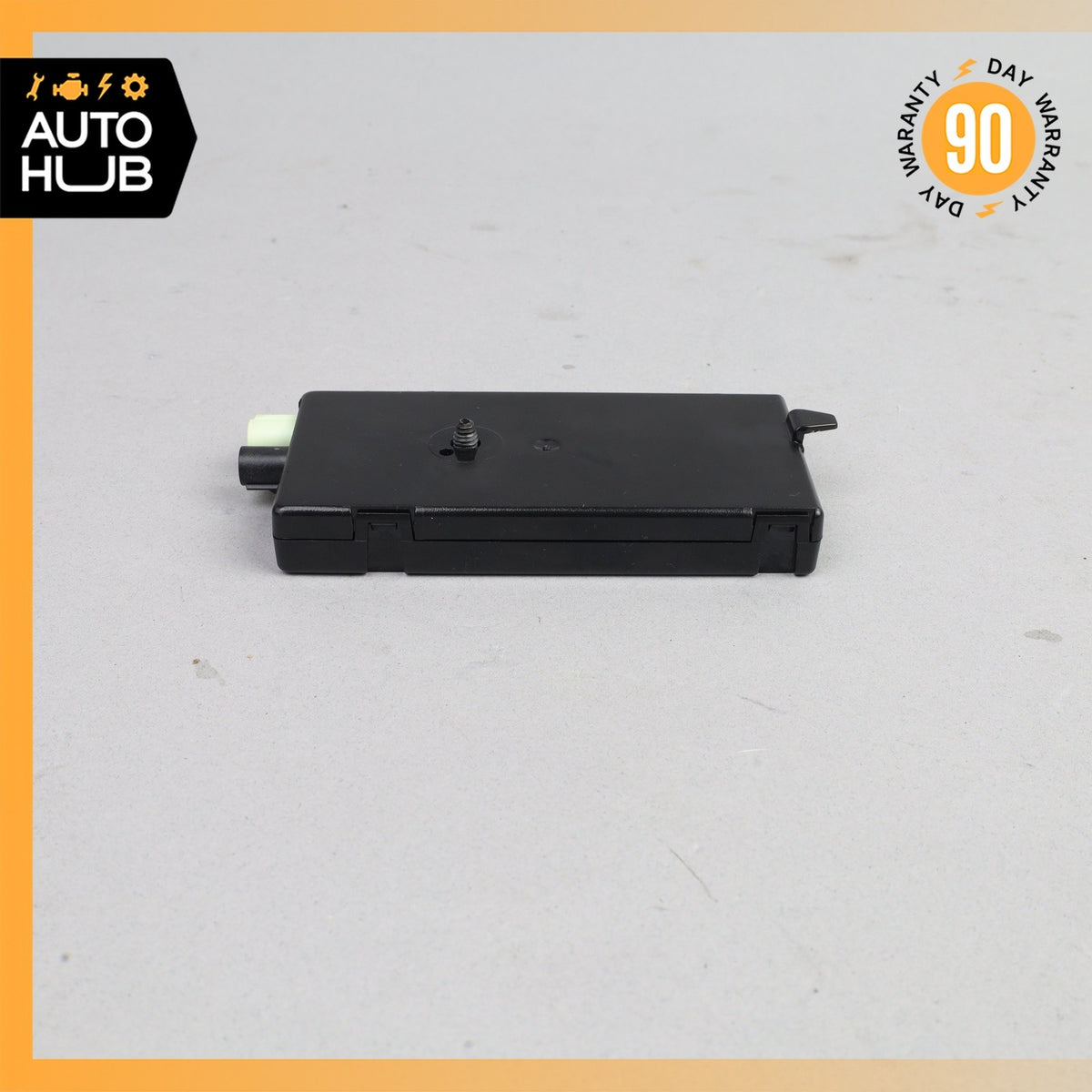 12-18 BMW F30 330e 320i 328i IAntenna Control Module Amp Amplifier OEM - photo 7