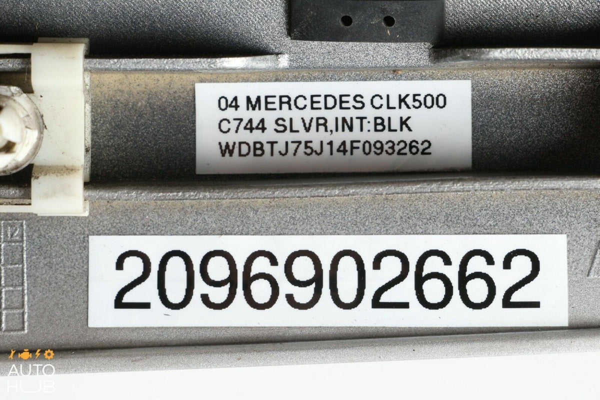 03-09 Mercedes W209 CLK500 CLK350 Rear Right Side Quarter Molding Panel OEM - photo 10