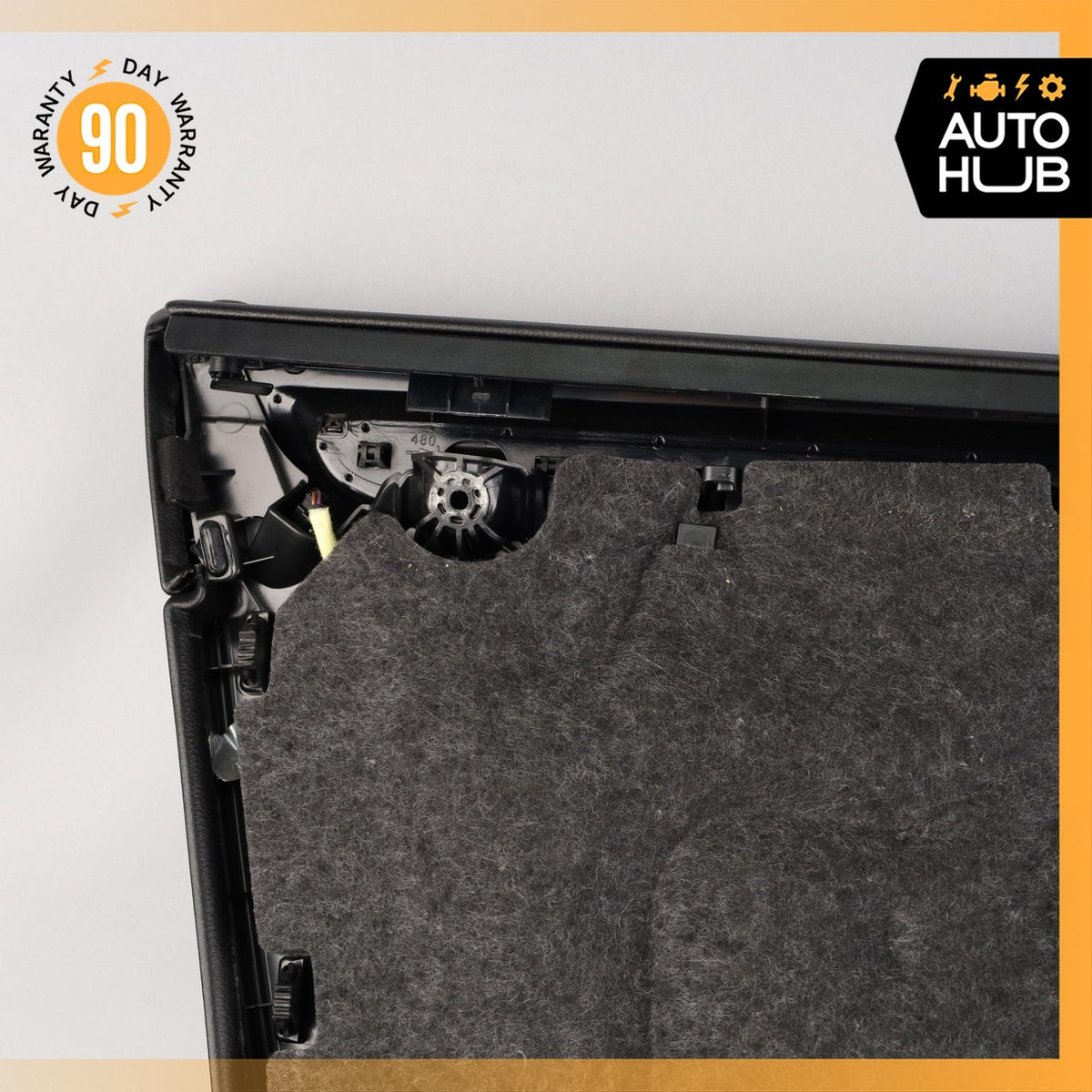 15-24 Porsche Macan 95B Front Right Passenger Side Interior Door Panel OEM - photo 15