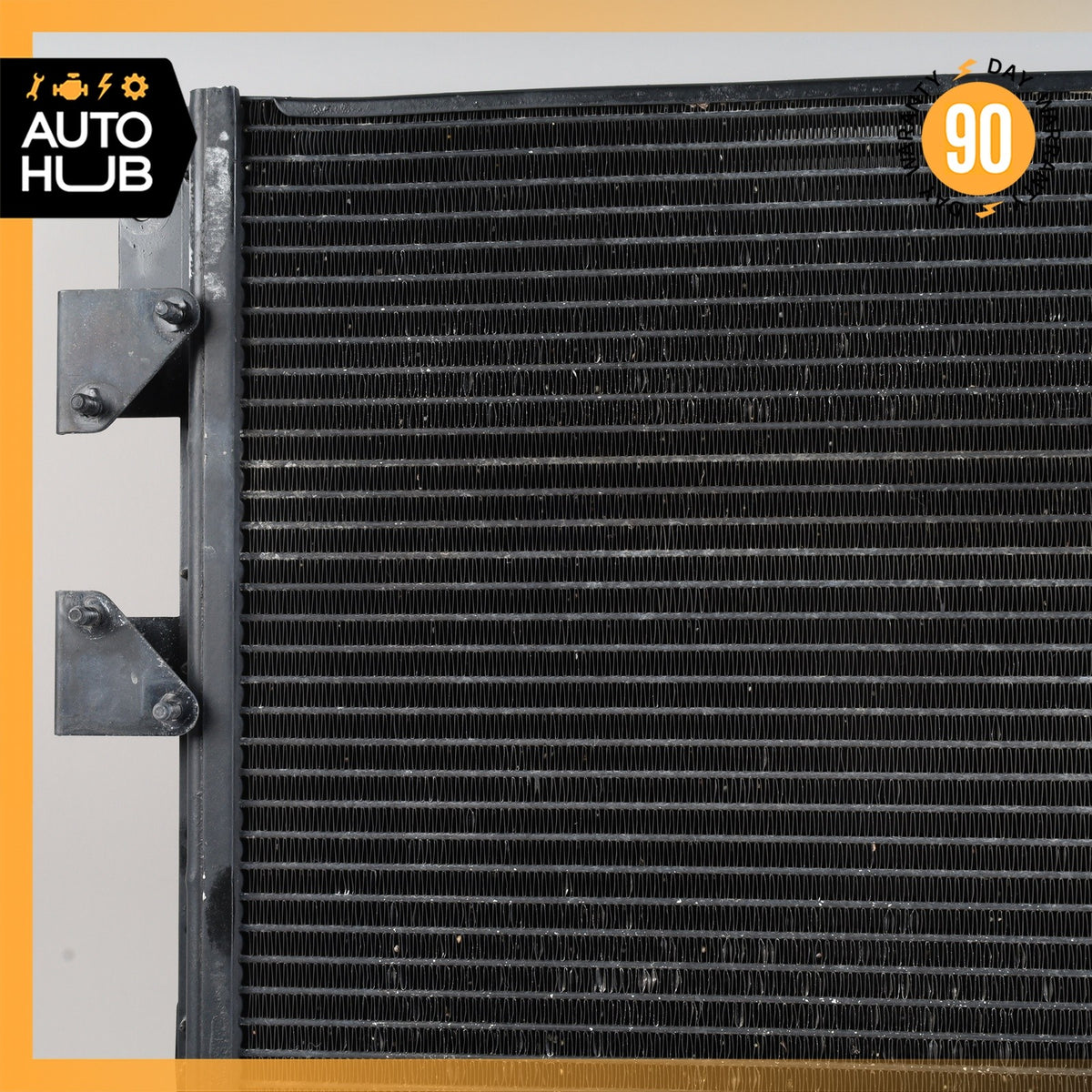 02-11 Maserati Quattroporte M139 4200 4.2L V8 A/C Air Condenser Cooler OEM 84k - photo 5