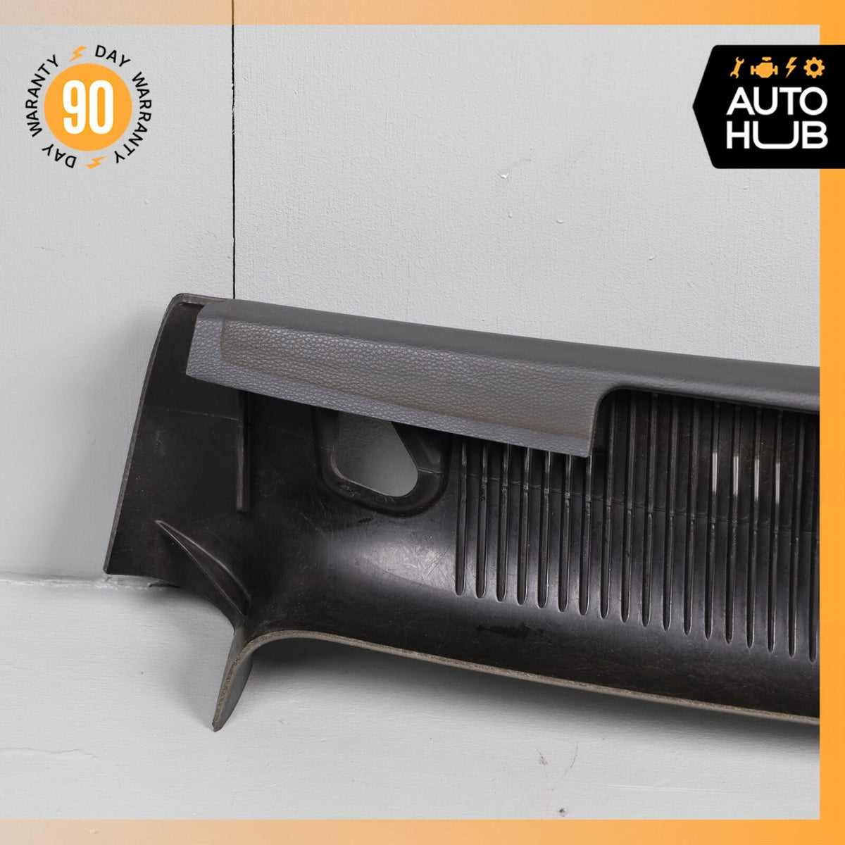 06-10 BMW E64 650i M6 Front Window Top Upper Headliner Trim Panel OEM 71k - photo 8