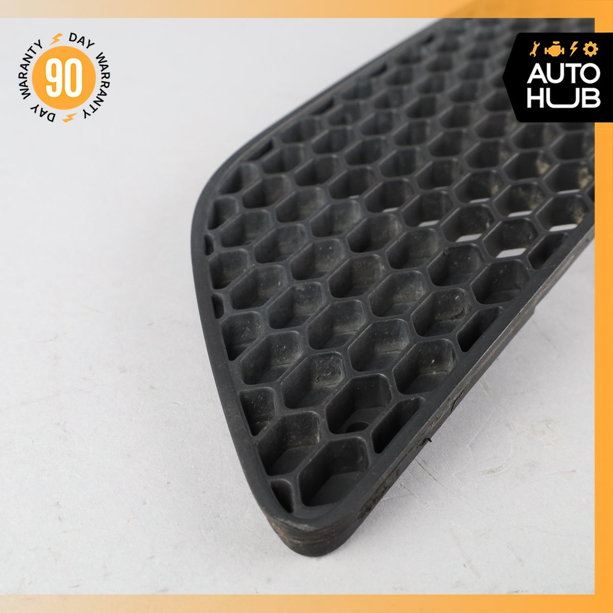 08-09 Mercedes W221 S63 AMG Sport Bumper Center Grille Grill 2218850353 OEM - photo 14
