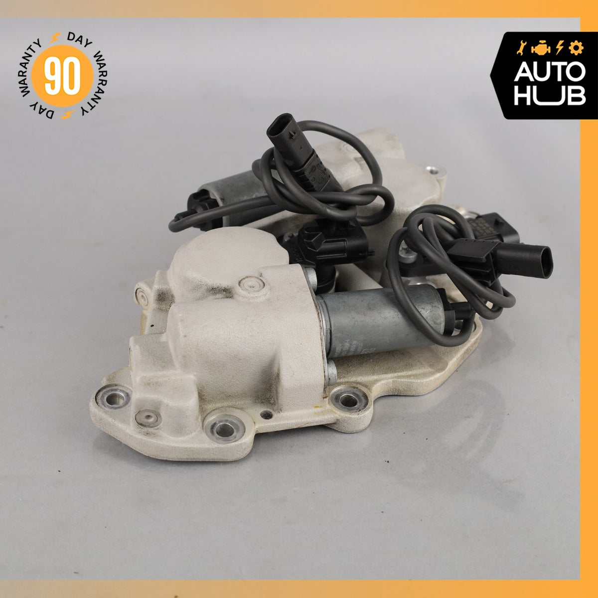 07-15 Mercedes W221 S63 ML63 CLS63 AMG Left Camshaft Adjuster Cover w/ Valve OEM - photo 2