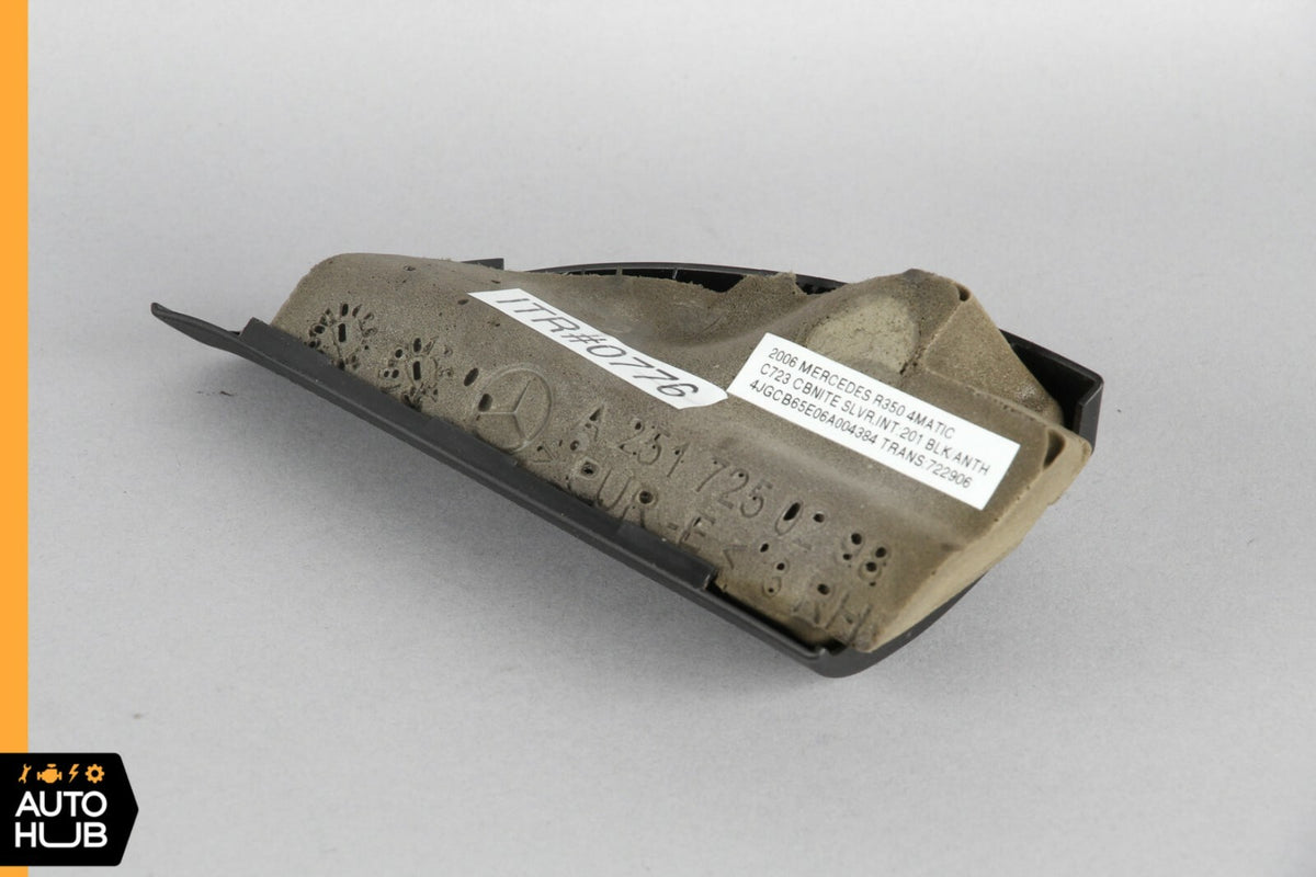 06-10 Mercedes W251 R320 R350 Right Side Door Corner Tweeter Speaker Black OEM - photo 9
