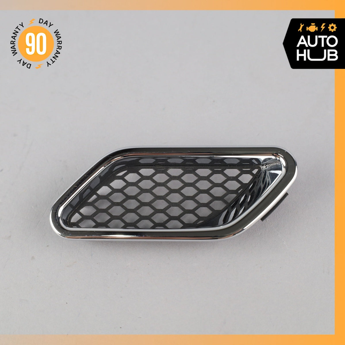 08-19 Maserati GranTurismo M145 Right Fender Panel Grille Vent Chrome OEM - photo 1