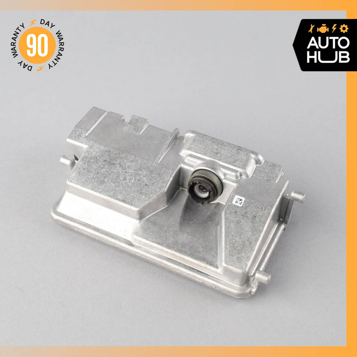 Porsche Cayenne 958 / Macan 95B Lane Assist Departure Camera 7PP980653D OEM - photo 2