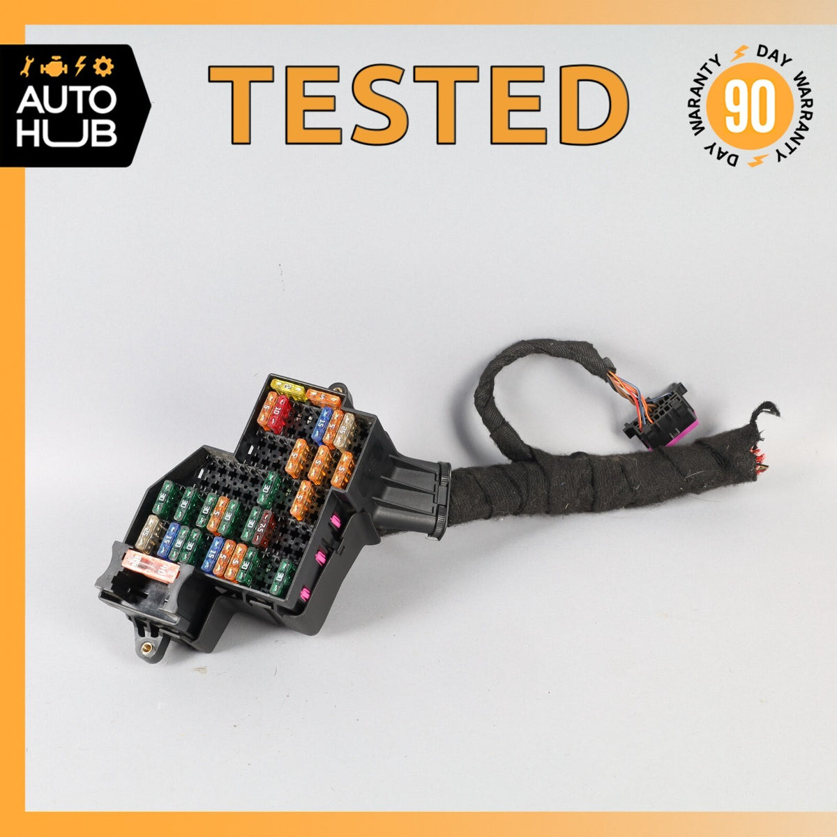 11-18 Porsche Cayenne 958 Front Left Side Dash Fuse Relay Box OEM - photo 1