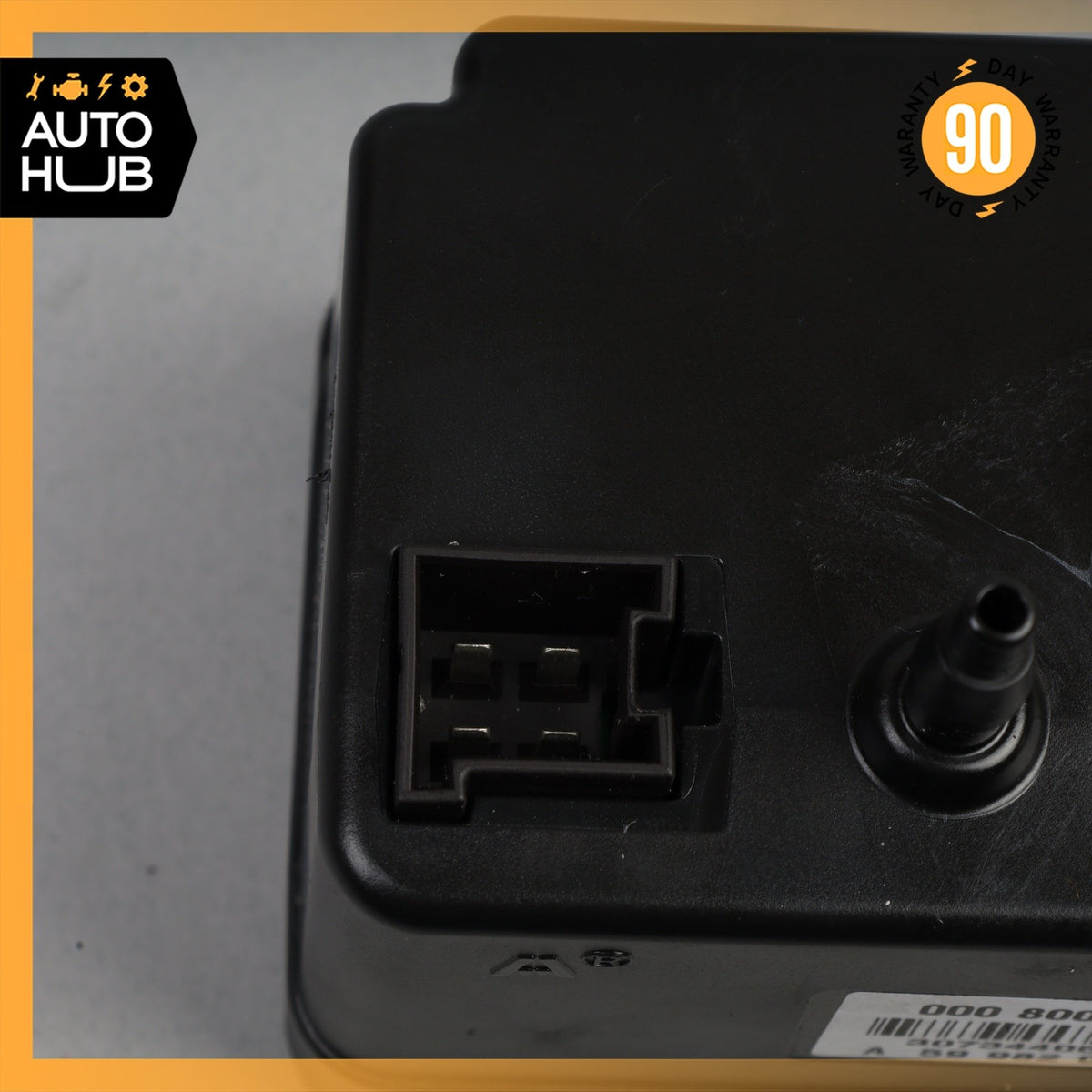 05-18 Mercedes R171 SLK350 CLS550 C250 Seat Control Vacuum Pump 0008003348 OEM - photo 12