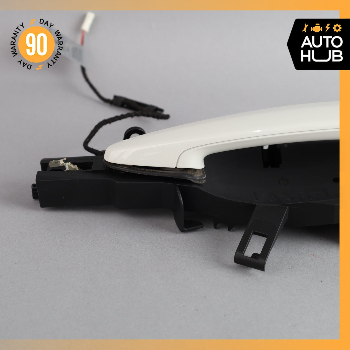 13-15 BMW E84 X1 Rear Right Exterior Door Handle w/ Bracket White OEM - photo 14