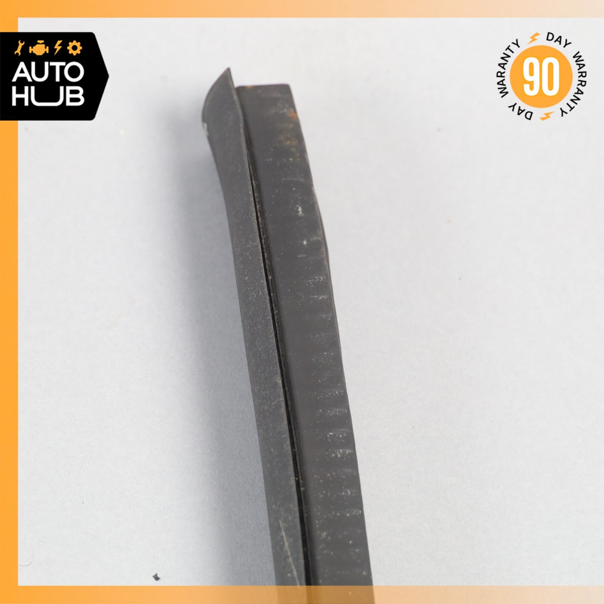 19-23 Aston Martin DB11 Convertible Front Right Side Door Lower Rubber OEM 7k - photo 22