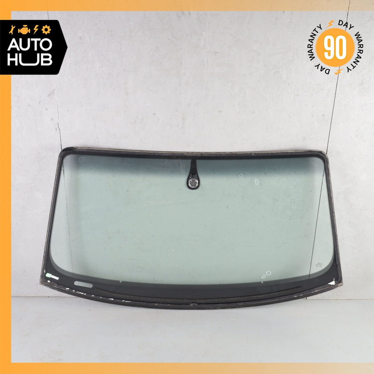 08-15 Audi 8J TT Coupe Front Window Windshield Glass 8J8845099E OEM - photo 6
