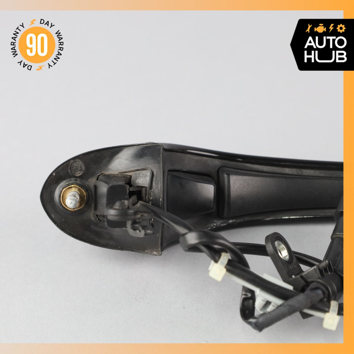 08-19 Maserati GranTurismo M145 Front Right Passenger Side Door Handle OEM - photo 6