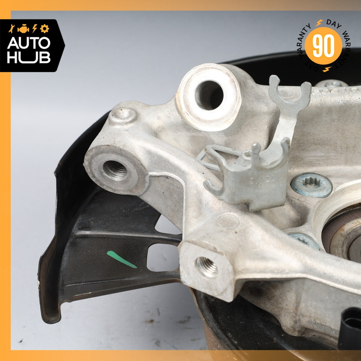 11-17 Porsche Cayenne / Touareg Rear Right Passenger Side Knuckle Spindle OEM - photo 14