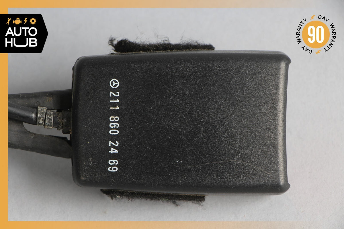 Mercedes W211 E350 E320 CLS500 Front Right Passenger Side Seat Belt Buckle OEM - photo 2
