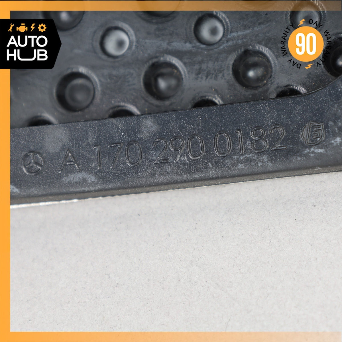Mercedes W238 E400 Brake Stop Pedal 1702900182 OEM - photo 3
