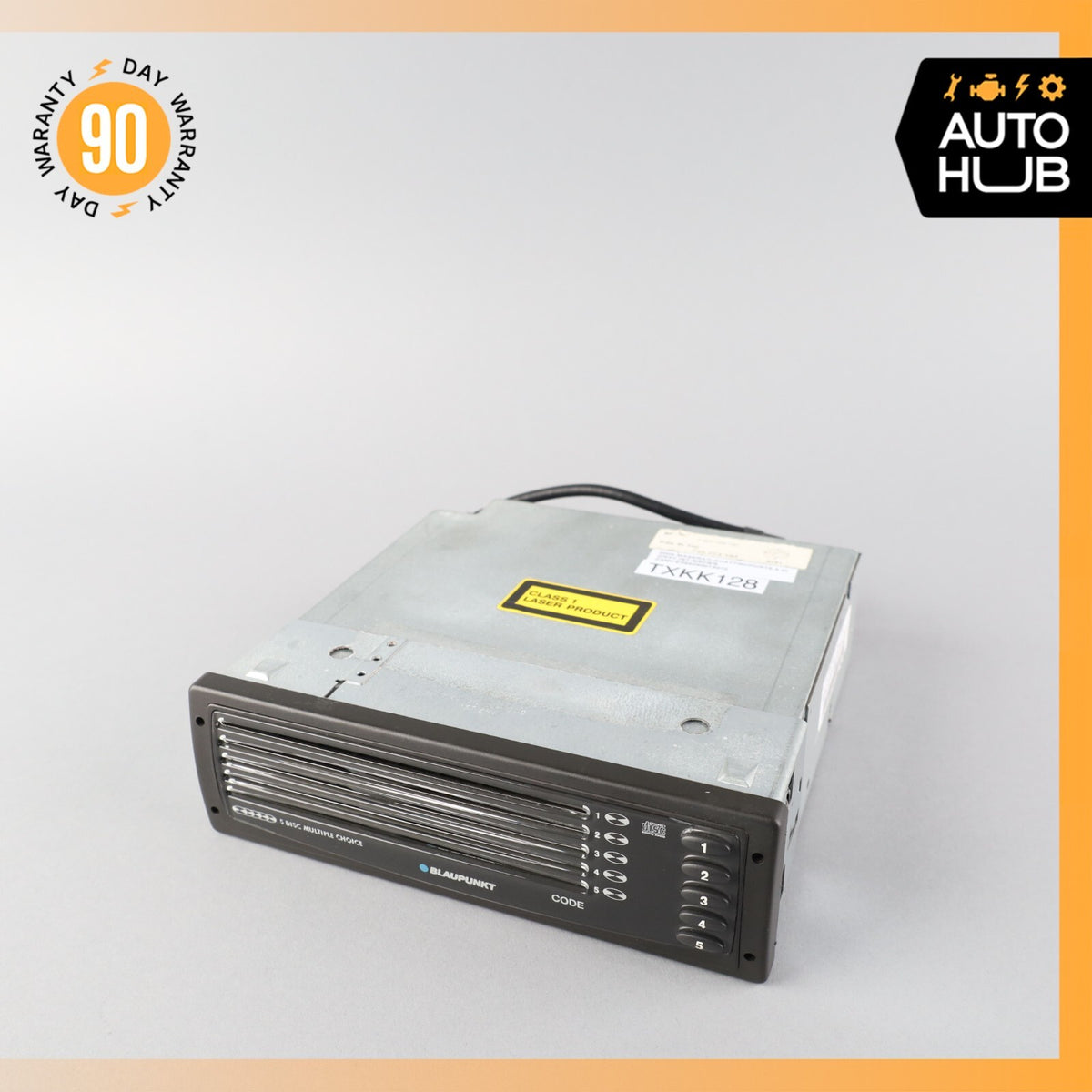 02-08 Maserati Quattroporte M139 Coupe M138 CD Changer 5 Disk Player OEM - photo 1