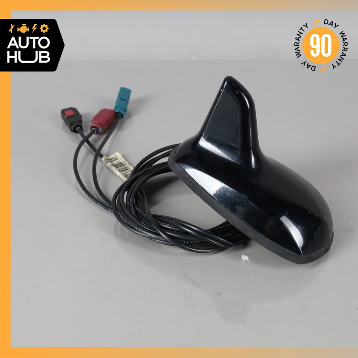 10-14 Mercedes W207 E550 E350 C250 Shark Fin Radio Antenna 2048207275 OEM - photo 1