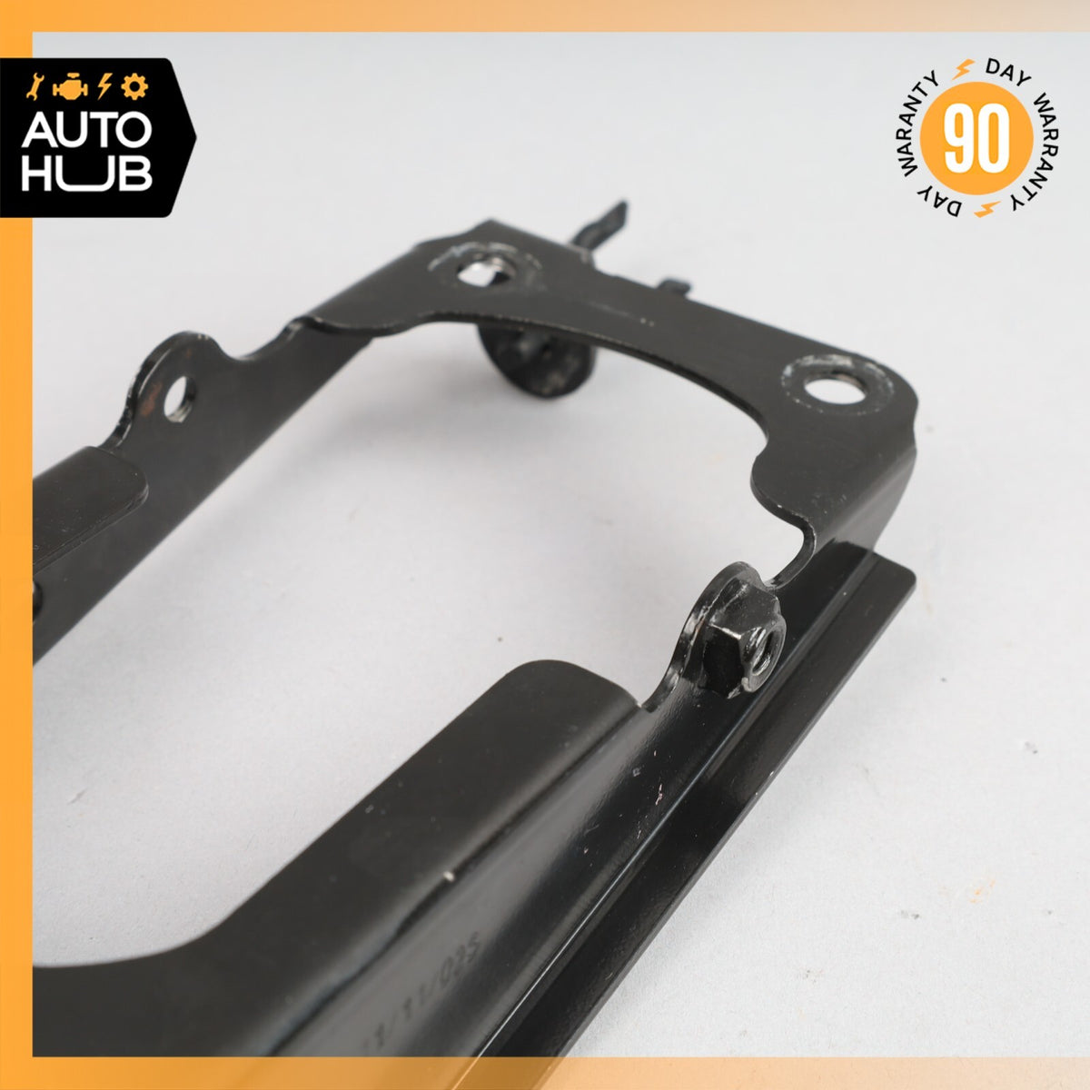 Porsche Cayenne 958 Hybrid S Panamera Electric Brake Vacuum Pump Bracket OEM - photo 7