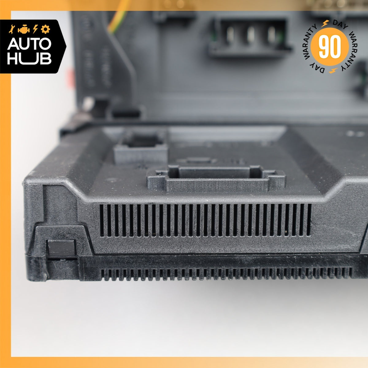10-14 Mercedes W216 CL550 S550 Rear Trunk Fuse Box Relay Control Module OEM - photo 16