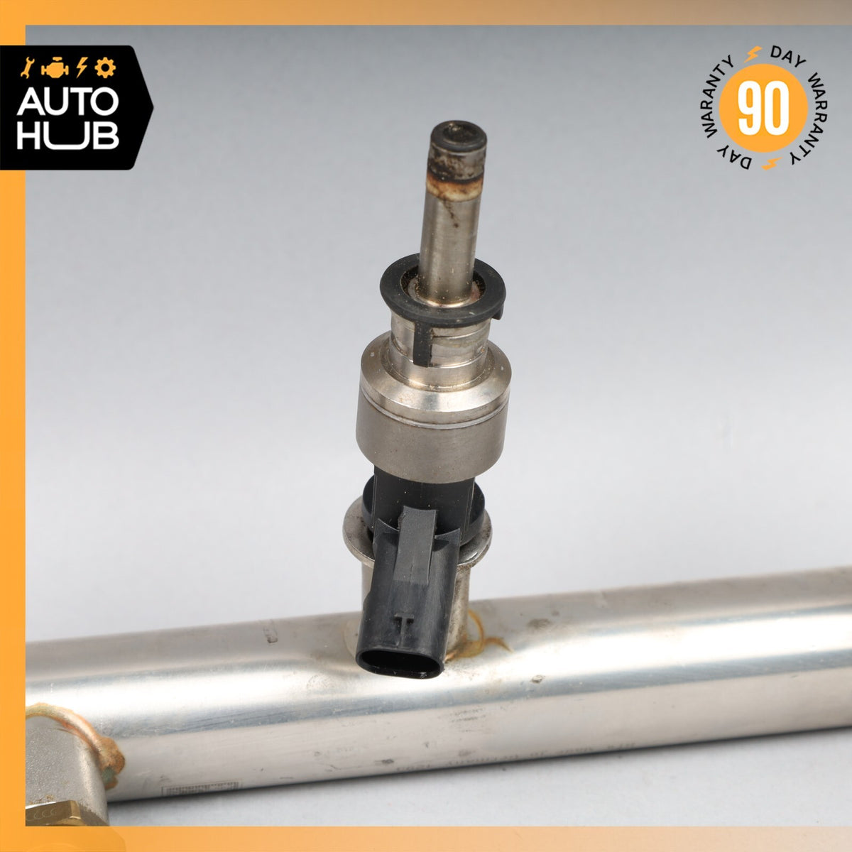 Porsche Cayenne 958 Hybrid S Fuel Injection Rail Line w/ Injectors Right Side - photo 3