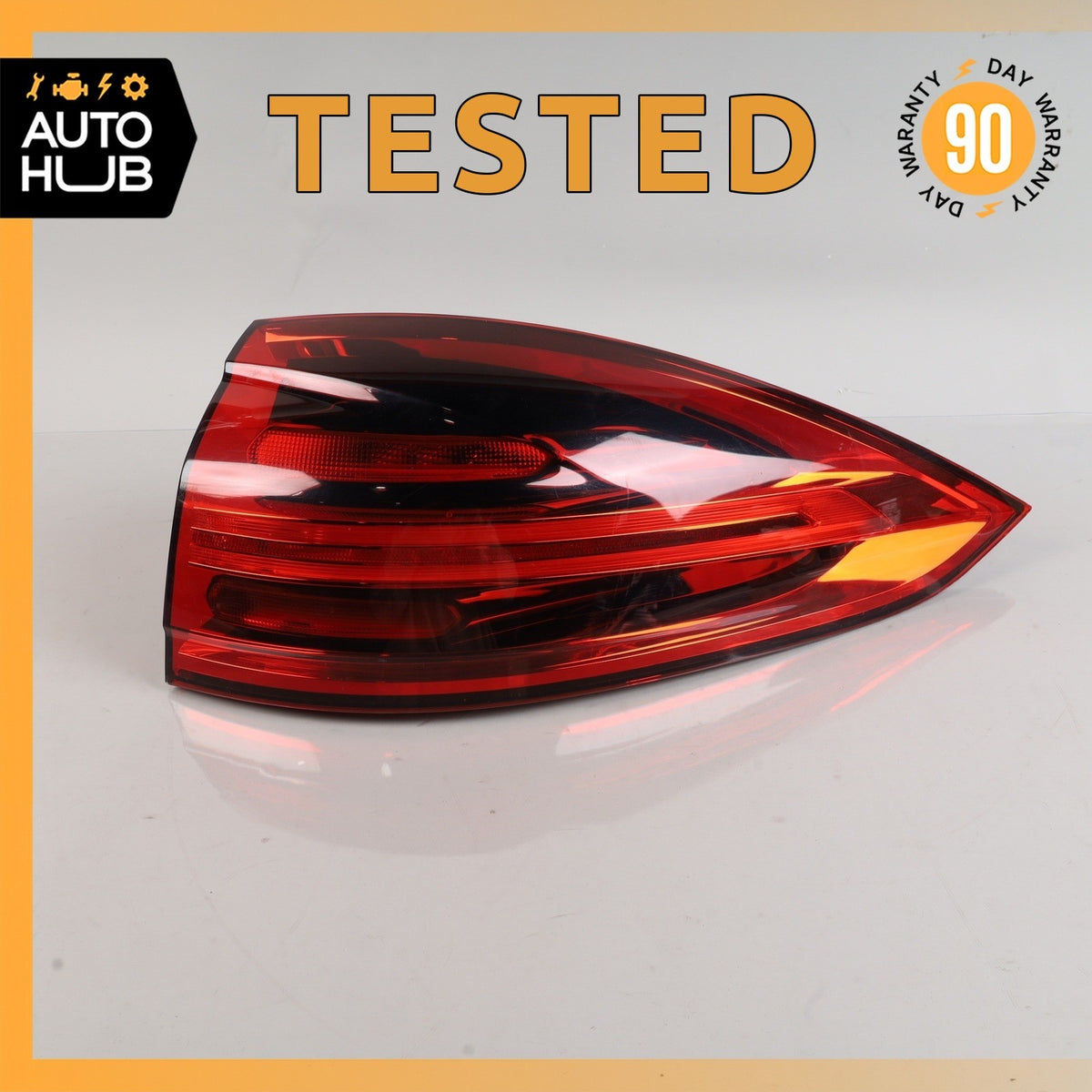15-18 Porsche Cayenne 958 Right Side Outer Tail Light Lamp 7P5945208H OEM - photo 1