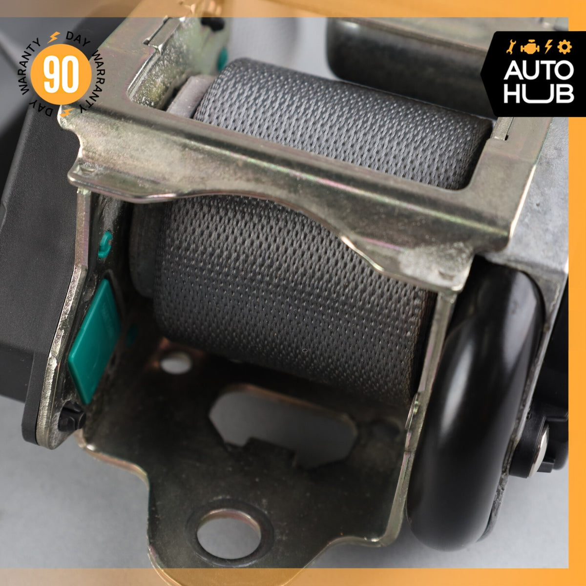 06-09 Mercedes W219 CLS500 E63 AMG Front Left Driver Side Seat Belt Gray OEM - photo 17