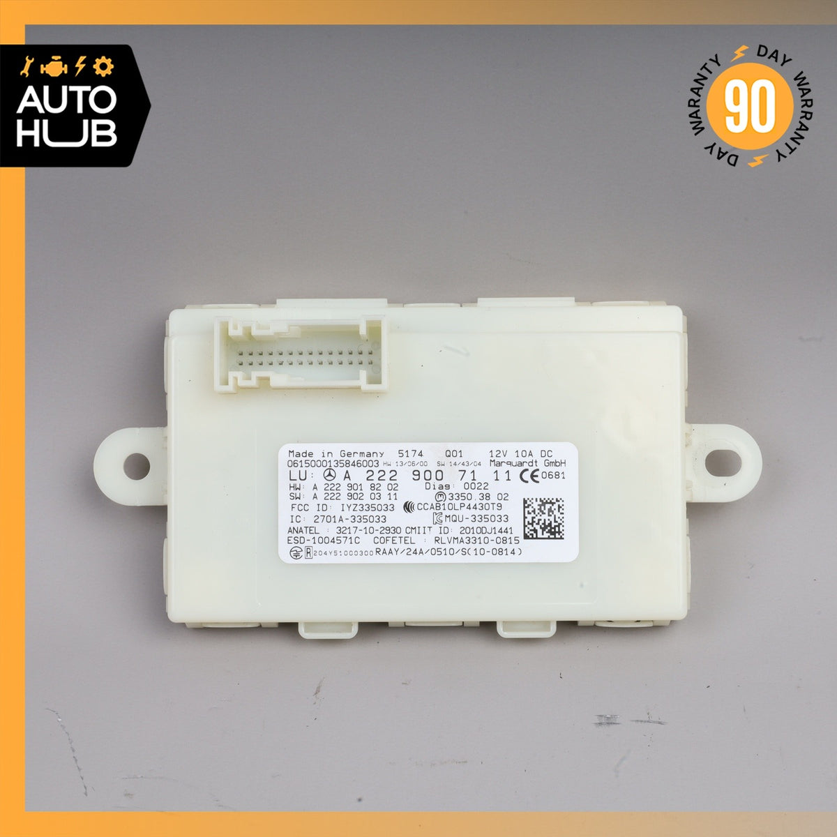 Mercedes W205 C300 Keyless Go Entry Control Module 2229007111 OEM - photo 2
