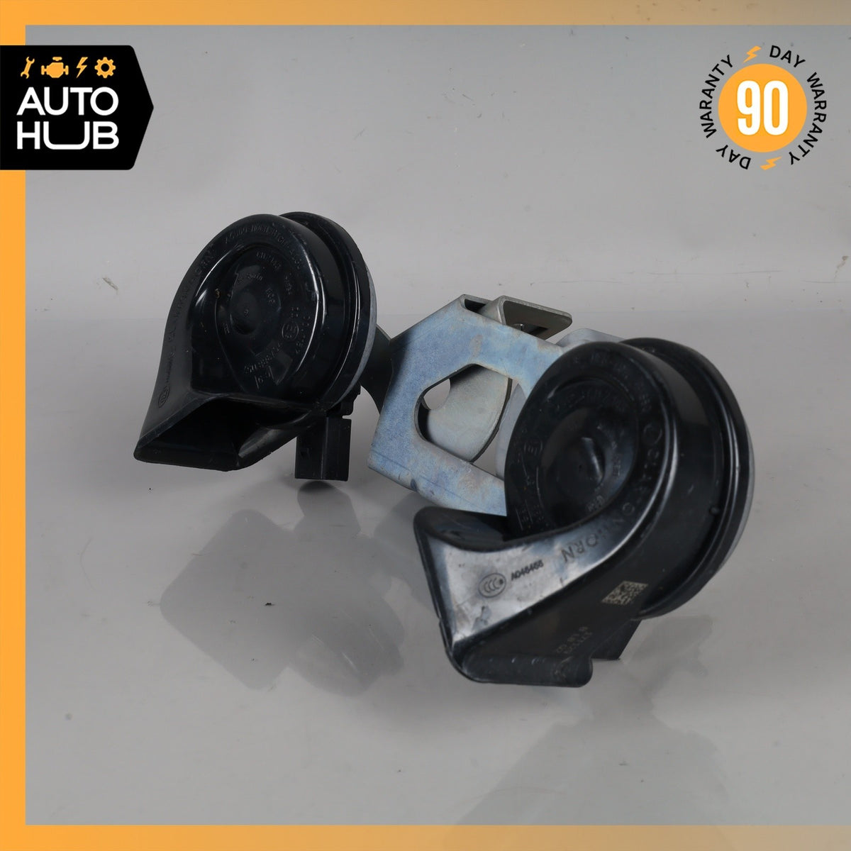 Mercedes W205 C63 AMG Left & Right Side High Tone Note Signal Horn Set OEM - photo 6