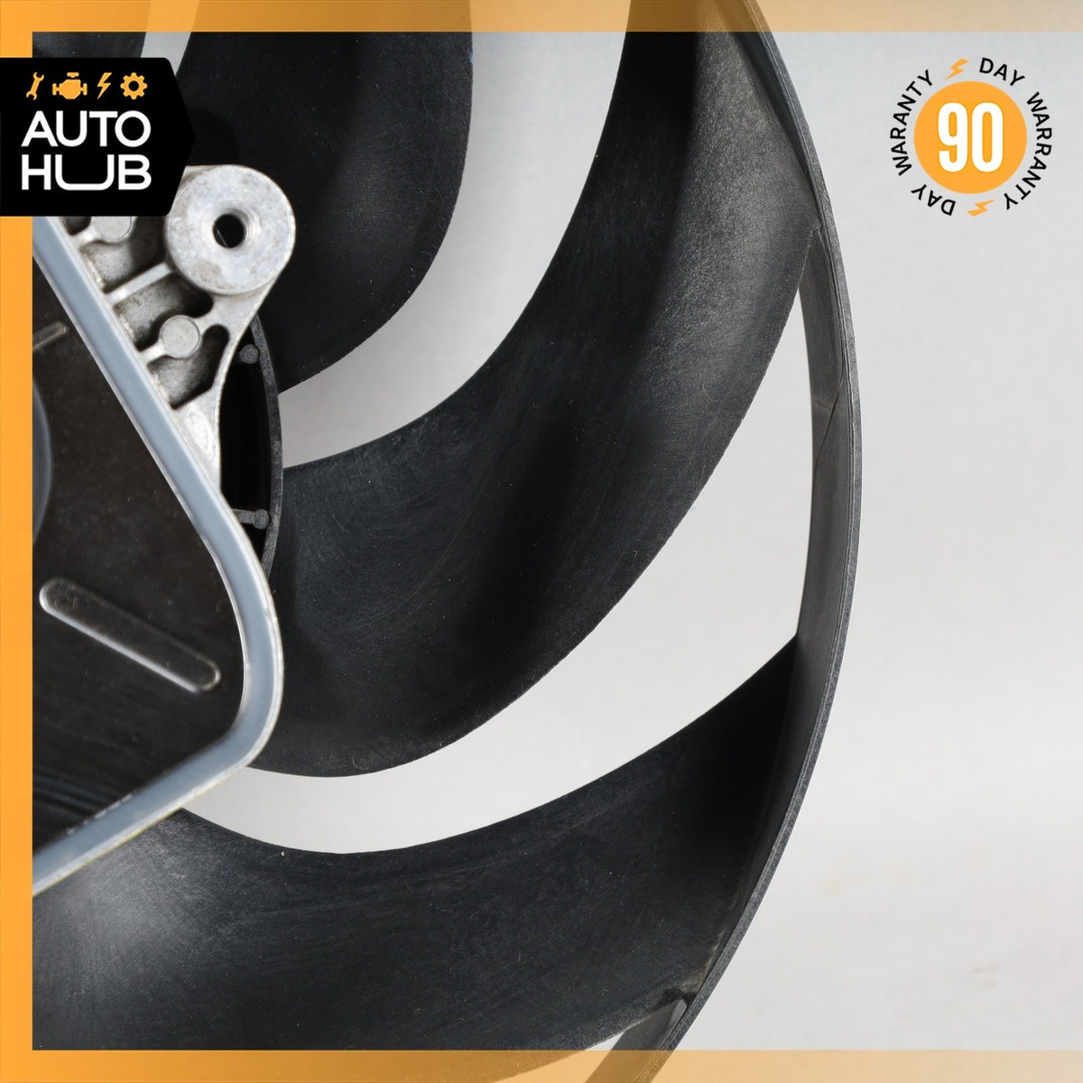 14-21 BMW i3 I01 Hybrid Radiator Cooling Fan Motor 8641949 OEM 88k - photo 12