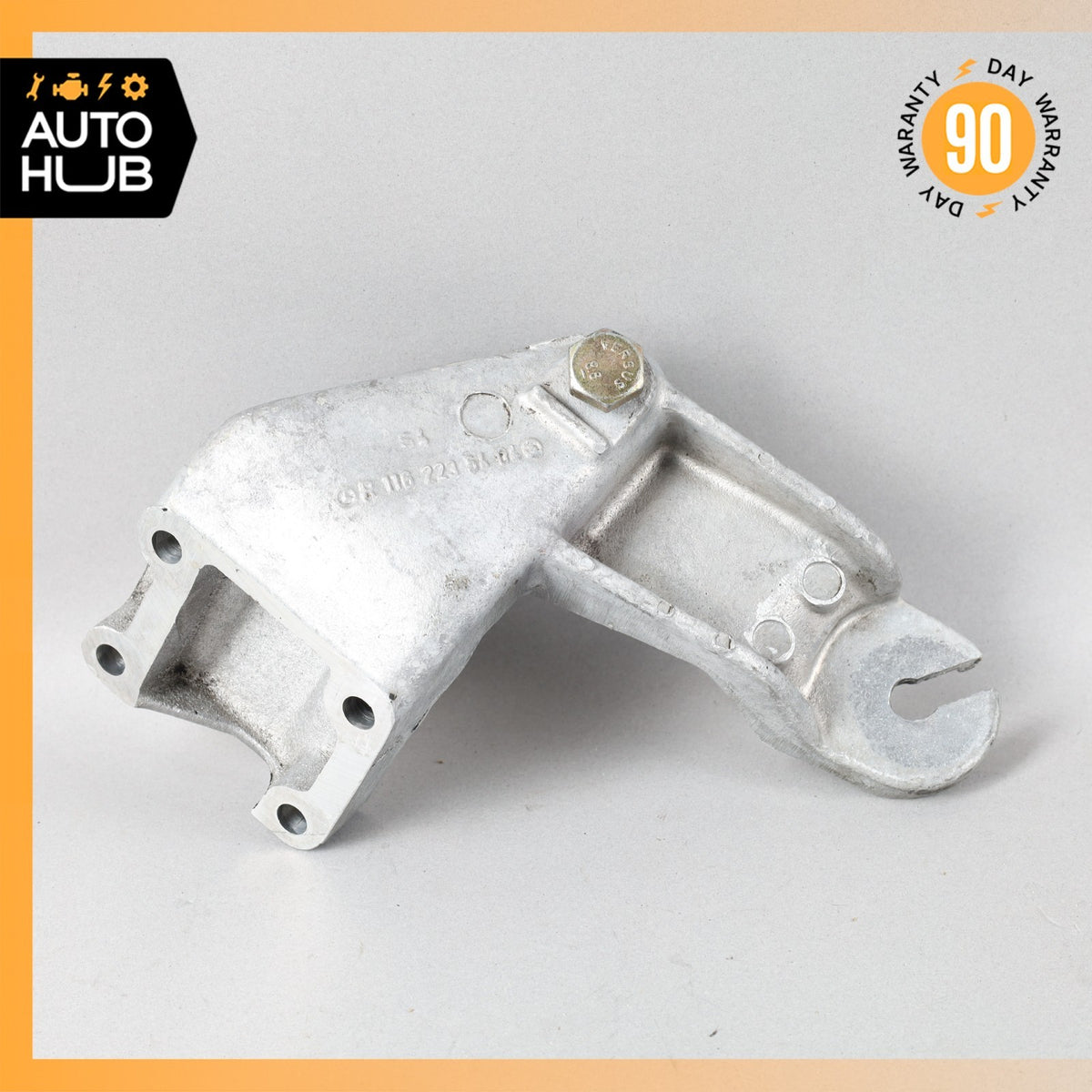Mercedes W126 420SEL Engine Motor Left Mount Bracket 1162235404 OEM - photo 1