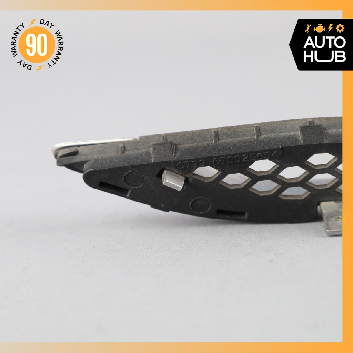 14-16 Maserati Ghibli M157 Right Fender Panel Grille Vent Set 670025654 OEM - photo 13