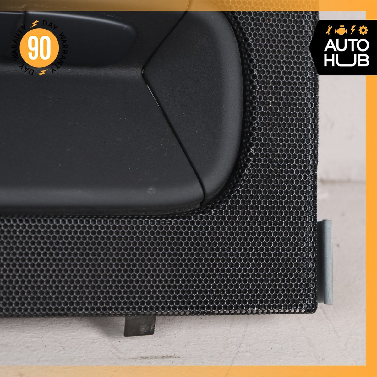 06-13 Bentley Flying Spur Rear Window Sun Shade Screen Roller Blind OEM 76k - photo 10