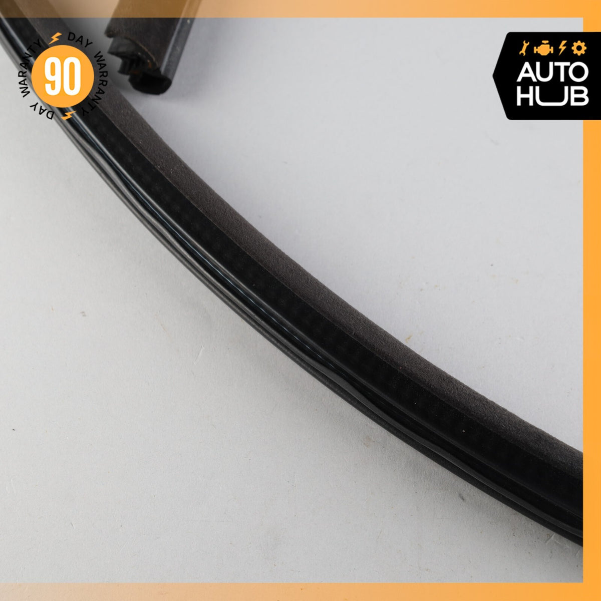 09-13 Maserati Quattroporte S M139 Rear Left Side Door Seal Rubber OEM 74k - photo 16