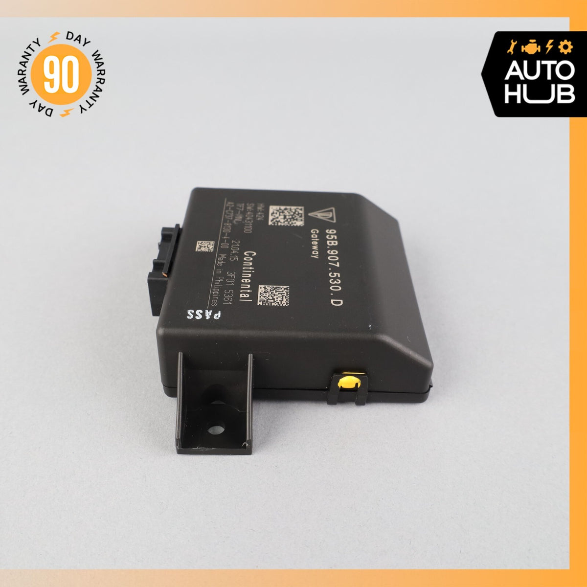 2015 Porsche Macan Turbo 95B Gateway Control Module 95B907530D OEM - photo 2