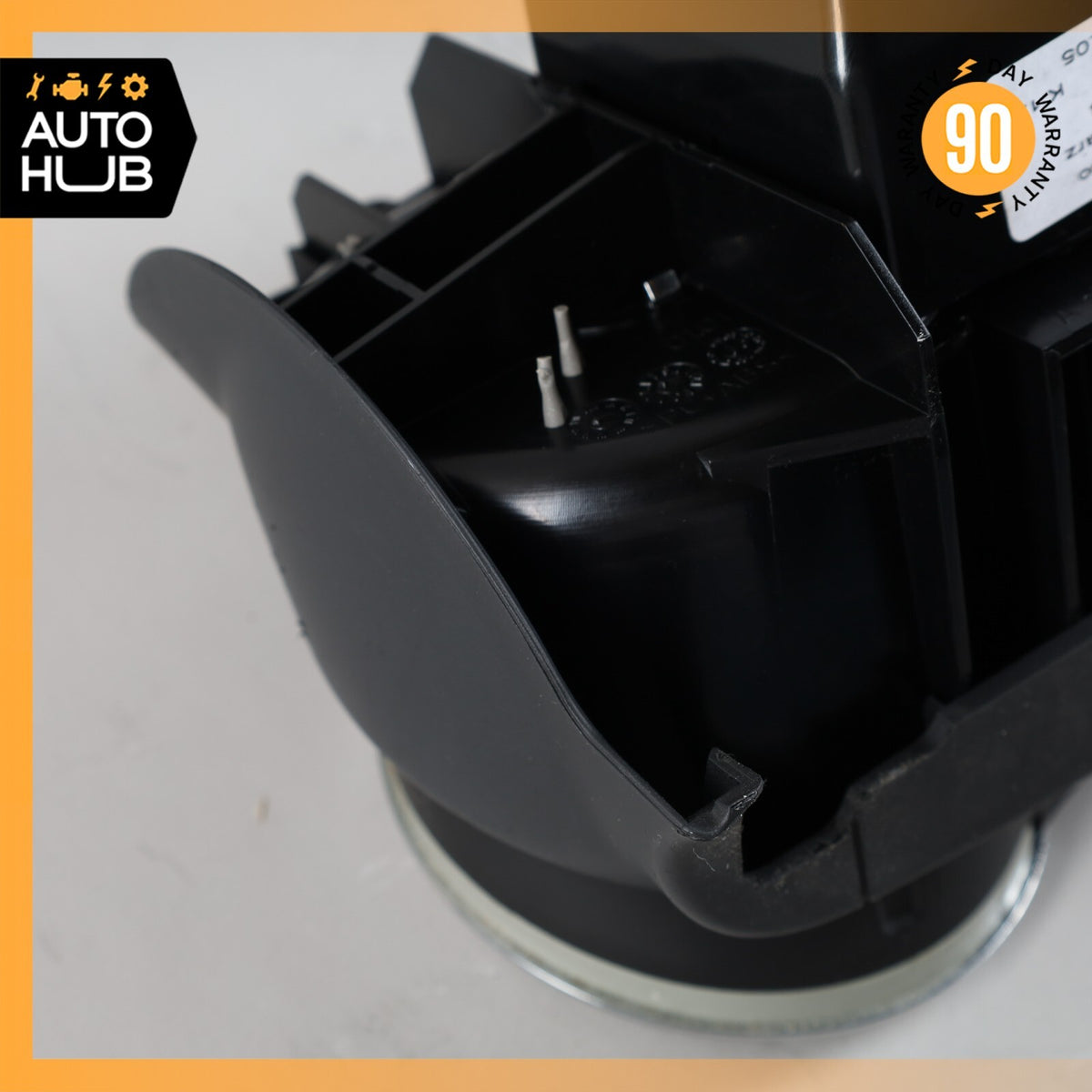 Mercedes W219 CLS500 Center Console Cup Holder Compartment OEM - photo 11