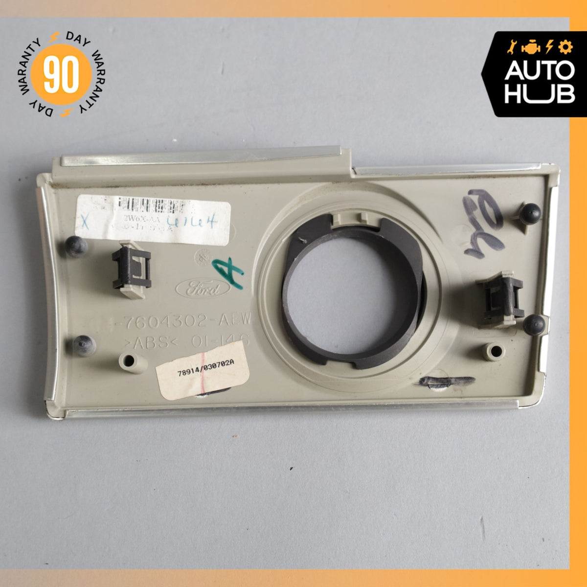 02-05 Ford Thunderbird Dashboard Ignition Switch Cover Trim OEM - photo 10