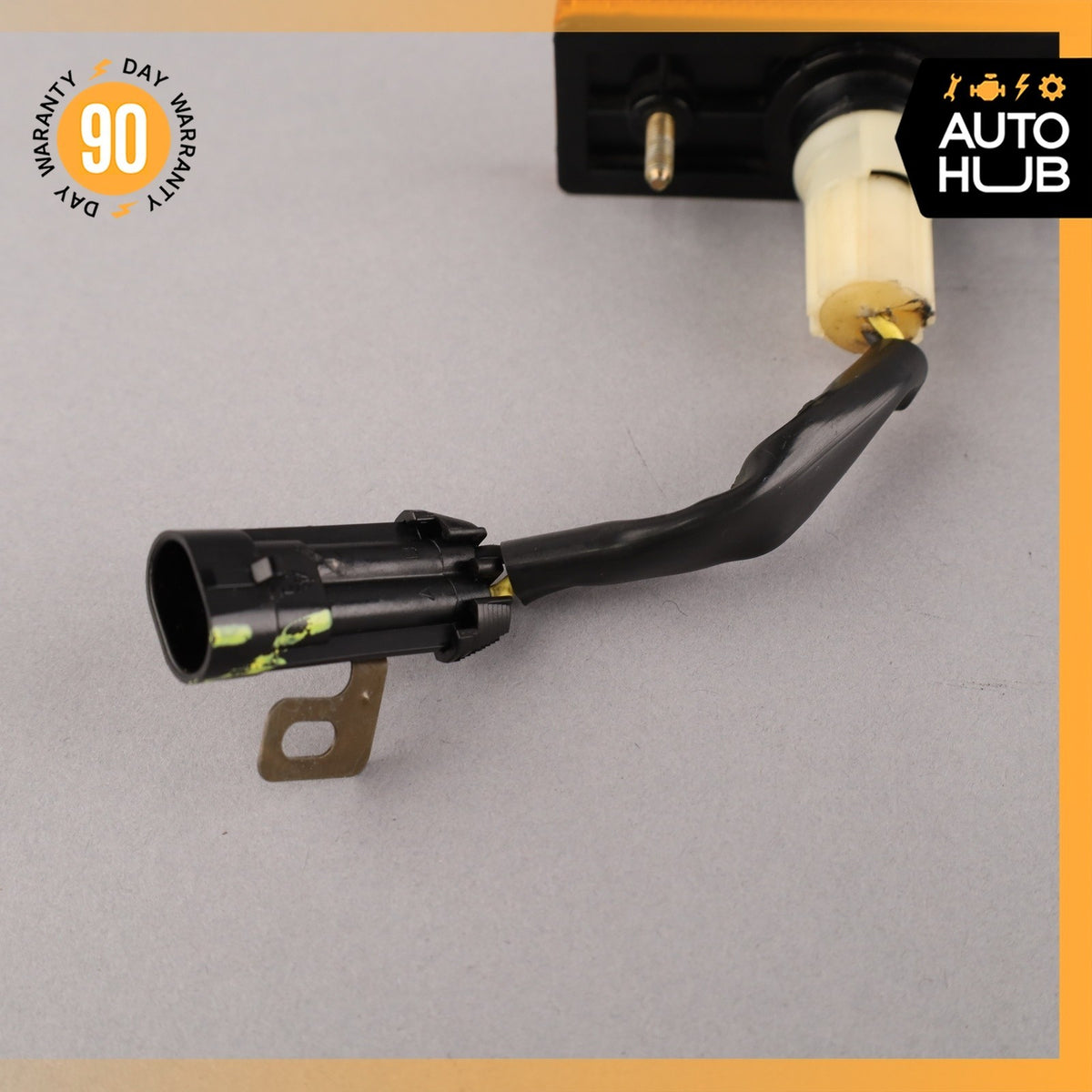 Maserati M138 Coupe 4200 CC Front Marker Yellow Light OEM 27k - photo 9